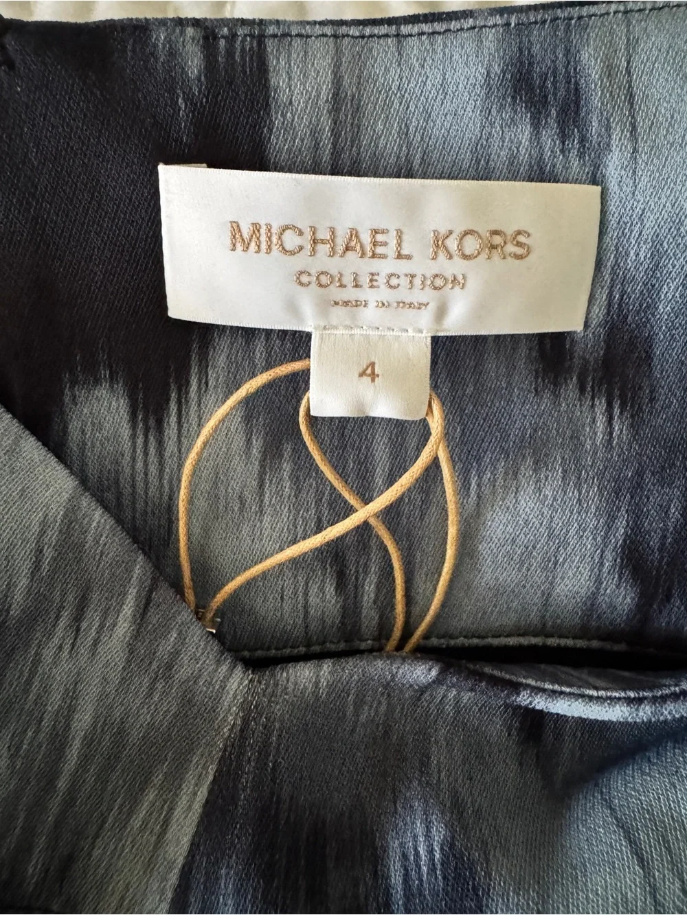 Michael Kors Off -the-Shoulder Blue Patterned Cady sheath